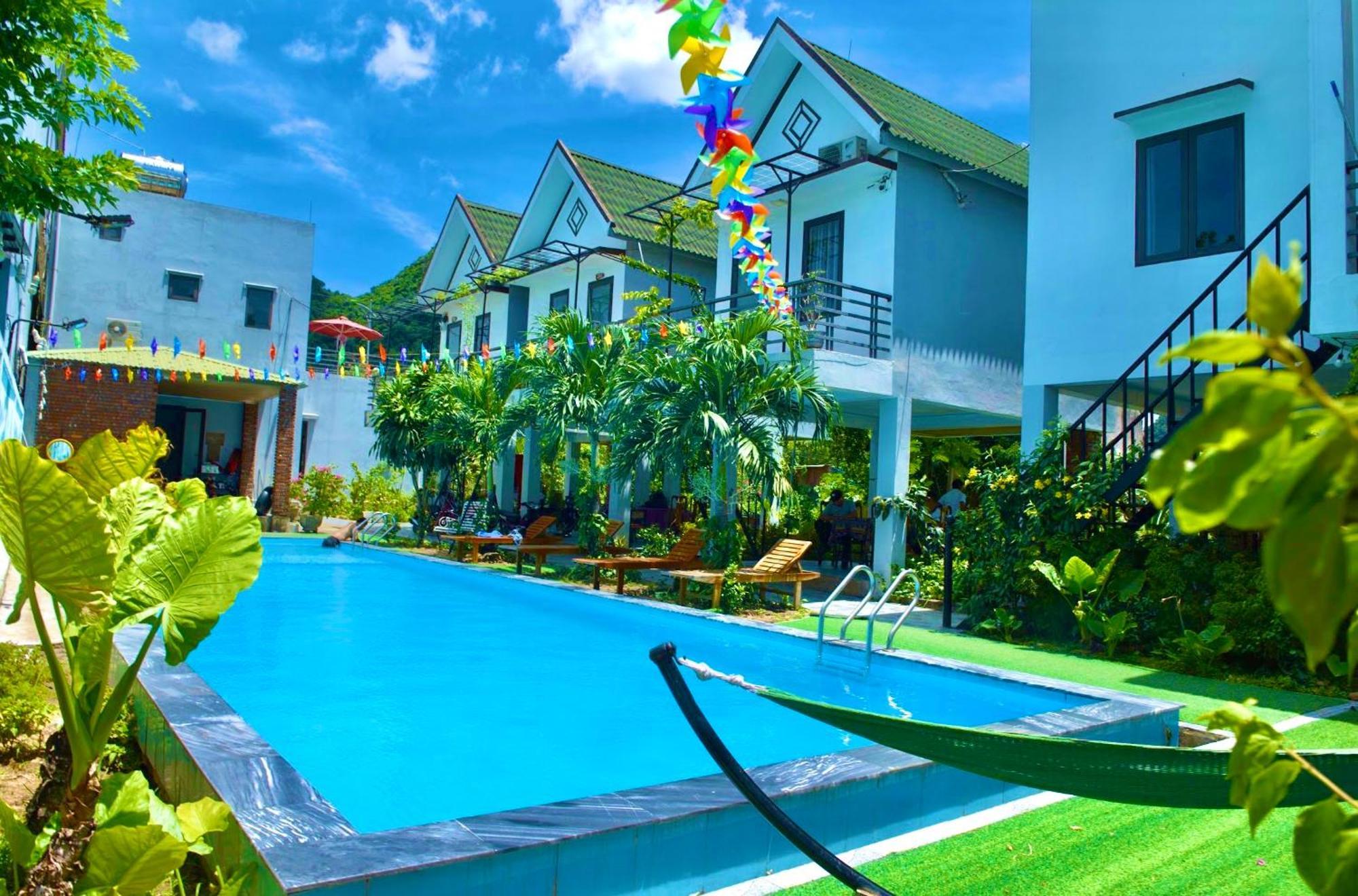 Yolo Pool Bar Villas & Garden Restaurant Phong Nha Exterior foto